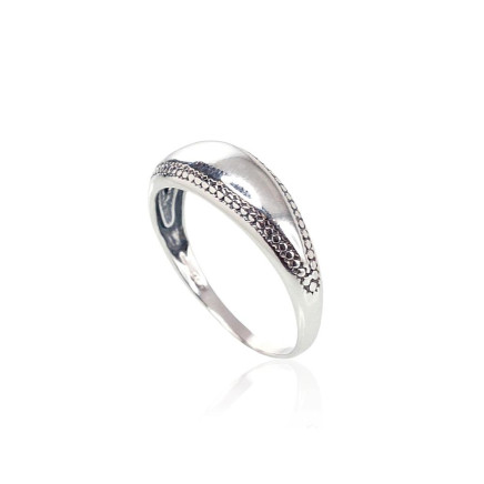 Hõbesõrmus, 18, 2.4 g, Hõbe 925 proov, oksüüd (kate), - 2100921000054 Naiste, - Hõbesõrmus, 18, 2.4 g, Hõbe 925 proov, oksüüd (kate)