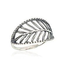 Серебряное кольцо, 19, 2.2 g, Серебро 925 проба, оксид (покрытие)