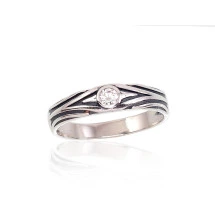 Серебряное кольцо, Серебро 925 проба, оксид (покрытие), Цирконы